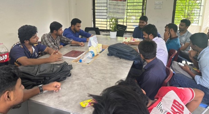 জাবিপ্রবি সাংবাদিক সমিতিকে গাছের চারা উপহার দিল ছাত্রশিবির